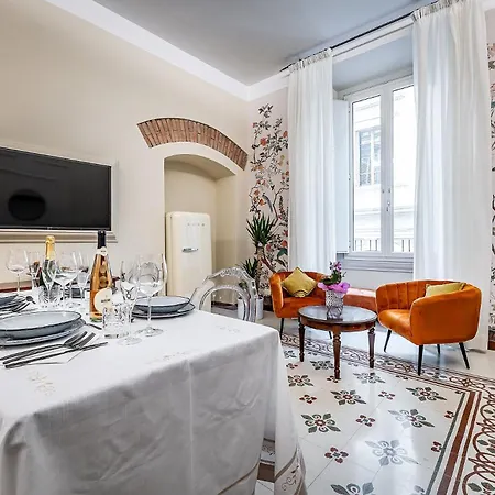 Apartment Three Via Roma *