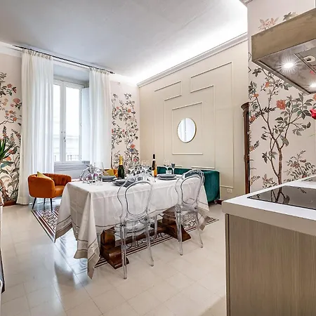 Apartment Three Via Roma