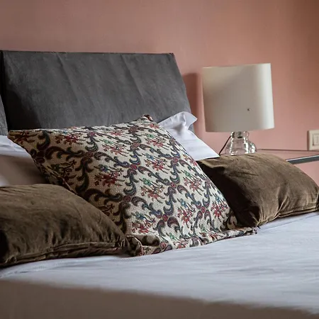 Angelica House Florencia