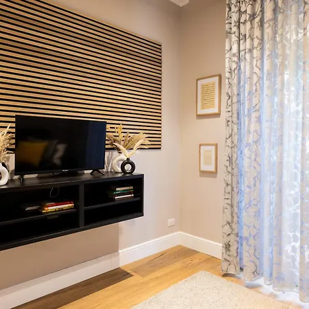 Smooth Mansion In Ponte Vecchio Appartement *