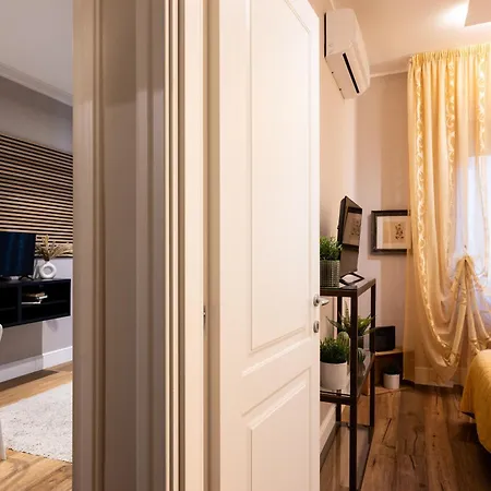 Smooth Mansion In Ponte Vecchio Appartement Florence