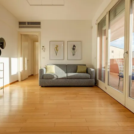 Apartamento Iris -due Ampie Terrazze Vista Duomo