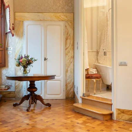 Piazza Pitti Palace - Residenza D'epoca 3* פירנצה