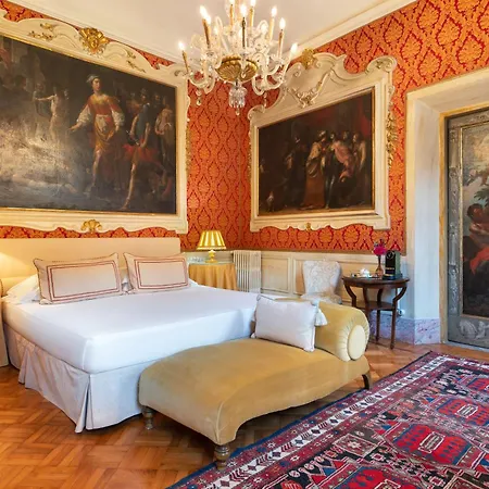 Piazza Pitti Palace - Residenza D'epoca 3* פירנצה