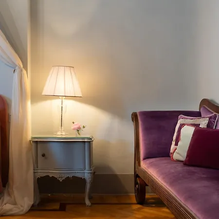 Piazza Pitti Palace - Residenza D'epoca לינה וארוחת בוקר 3*