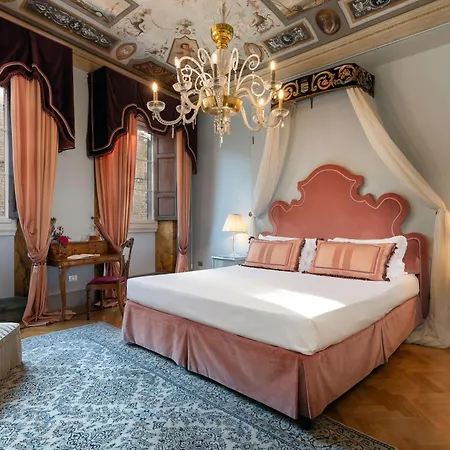 לינה וארוחת בוקר Piazza Pitti Palace - Residenza D'epoca
