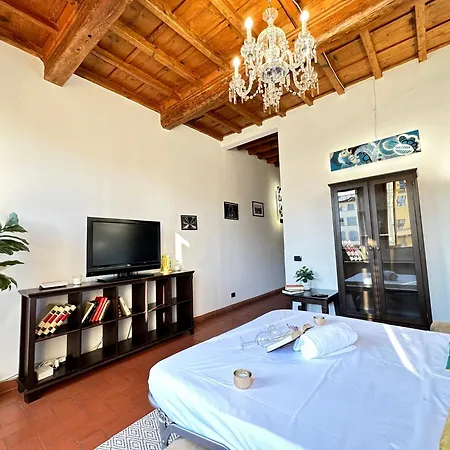 Apartment Luxurious View On Santa Croce