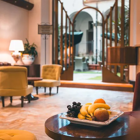 Palazzo Benci 3*