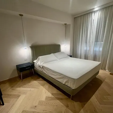 בית הארחה The Old Palace- Luxury Signoria *