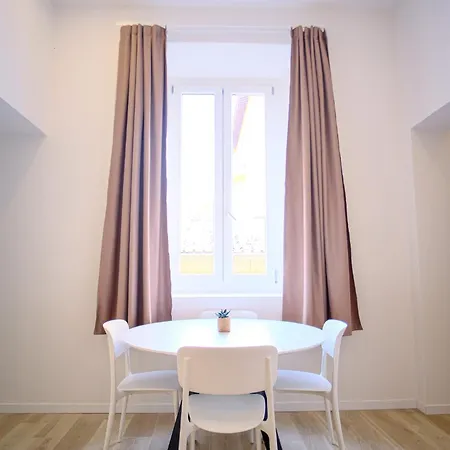 Apartment Cavour - Boutique In