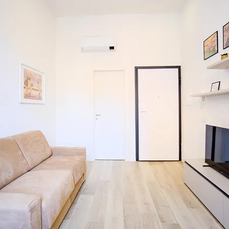 Apartment Cavour - Boutique In *