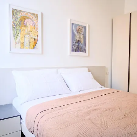 Apartment Cavour - Boutique In