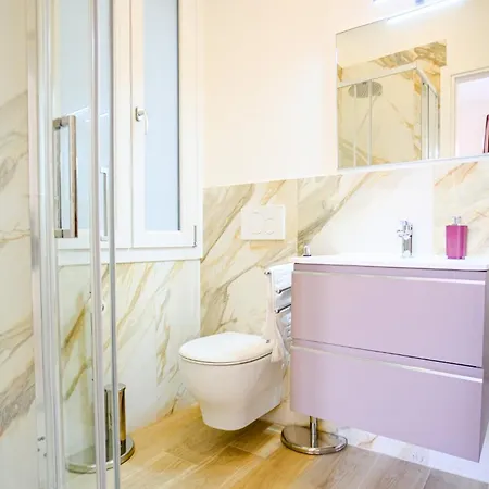 Cavour - Boutique In Apartment