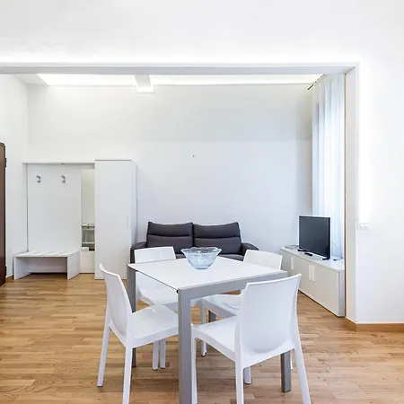 Emanuele's House Apartment *