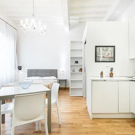 Emanuele's House Apartment Florence