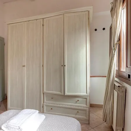 Sapiti 2 G Apartment