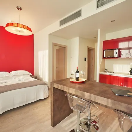 Aparthotel Forte16 View & 4*