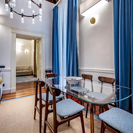 My - Historic Centre Apartment