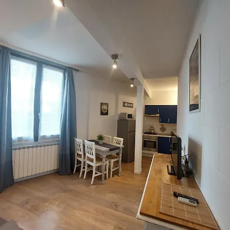 Apartment Little Palm Florence