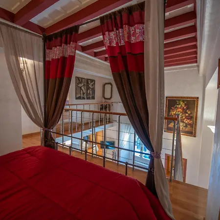 Mamo - Peruzzi Luxury Apartment
