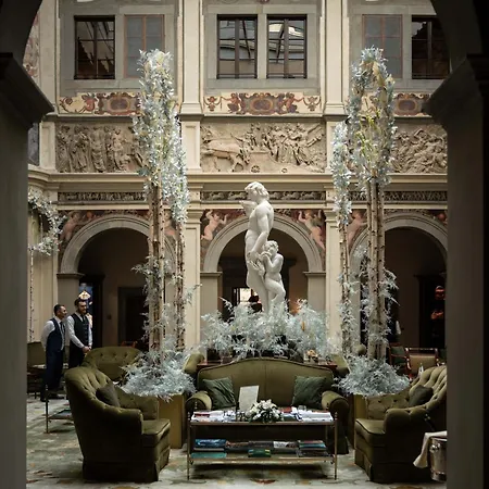 Otel Four Seasons