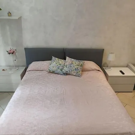 2 Stanze Apartment