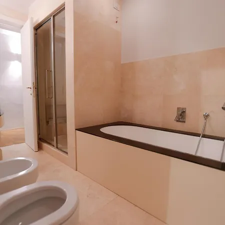 Ponte Vecchio - Partenope Luxury Apartment *
