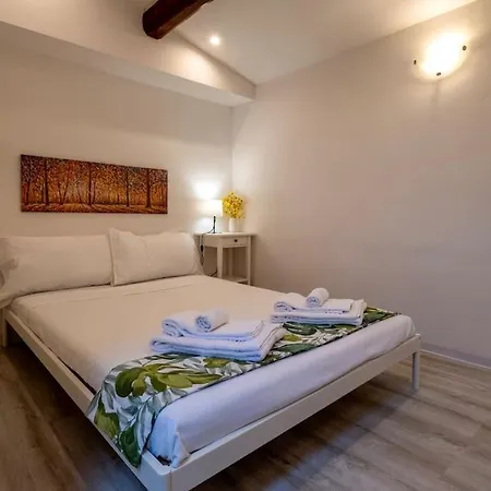 Tuscan Tempo Chic Double Retreat Floransa