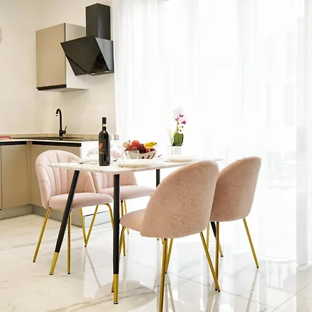 Apartamento Lux Center, 2camere, 2bagni, Train Station Smn Florencia