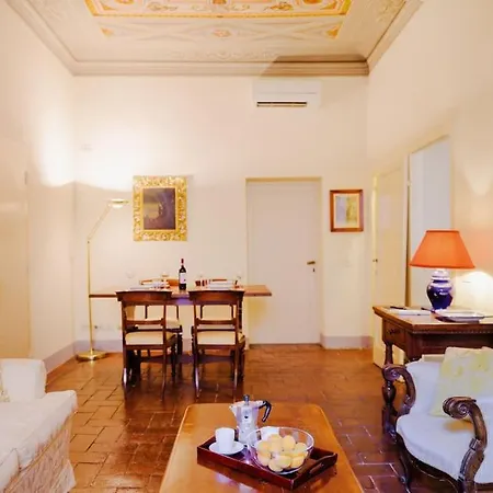 Residenza Ardengo - Renaissance Palace Near Duomo Апартаменты Флоренция