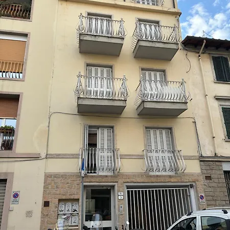 Appartamento Sam's & Cosy By The Old Town *