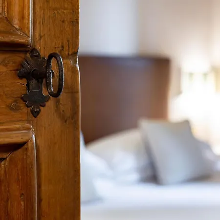Morandi Hotel