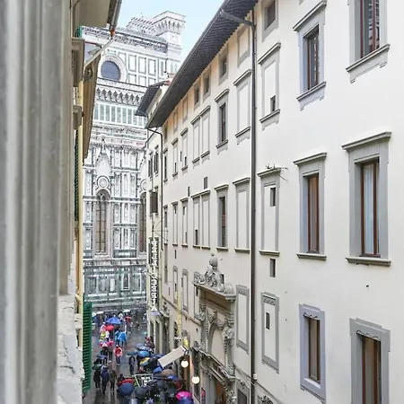 Apartamento Relax Like Home, Via Ricasoli 6, Next To The Duomo Of Florencia