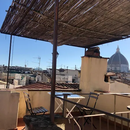 A Refuge With A Terrace Overlooking The Duomo Appartement Florence