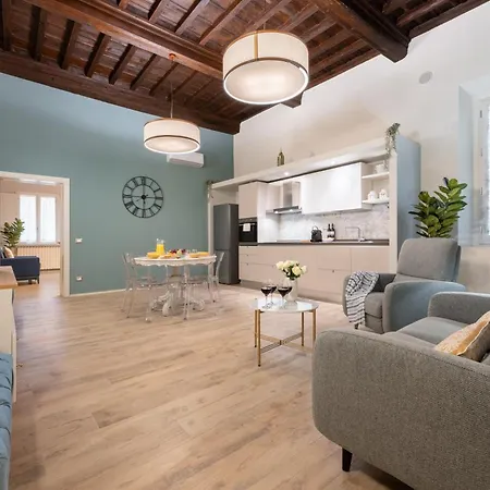 Via Santa Reparata, 1 - 2nd Floor - Stunning And Spacious 10 Min To Historic Center Florenz