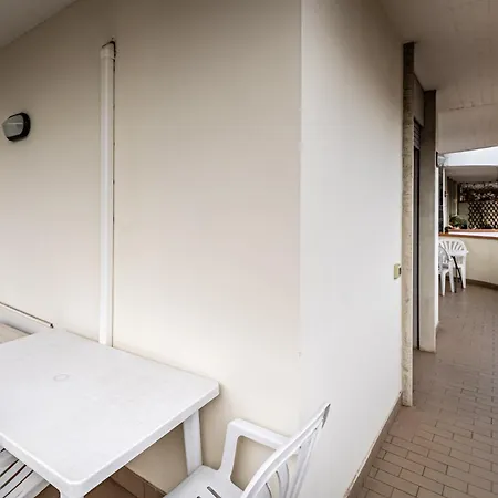 Yd Quiet Leopolda With Parking Florence