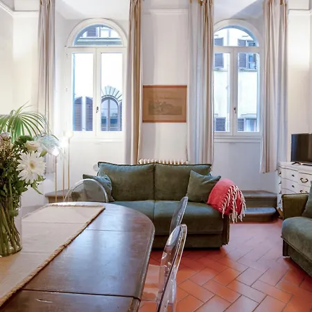 Rondinelli Charme Prestige Apartment