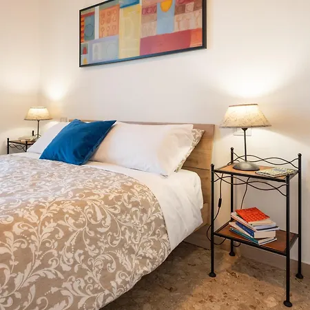 Keys Of Italy - Orsini 70 - 1 Bedroom With River View Διαμέρισμα