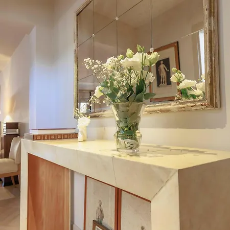Pitti Secret Rooftop Apartment Florence