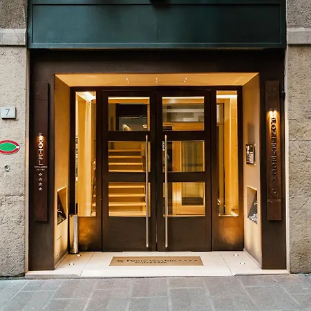 Hotell Ponte Vecchio & 4*