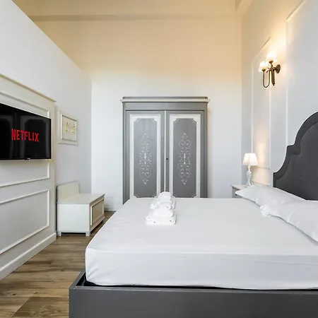 Residenza Signorile Nel Cuore Di Apartamento *