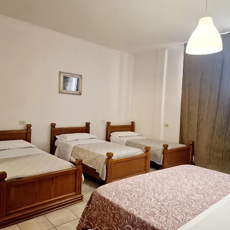2000 Hotel Florence