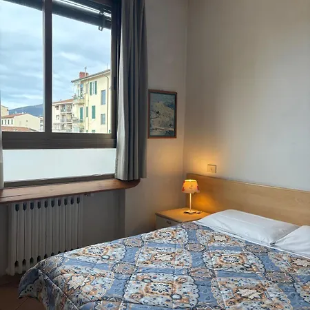 Girasole House 3* Florens