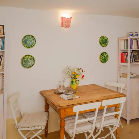 Daire Nugolo Atelier - Light & Charm In Oltrarno Floransa