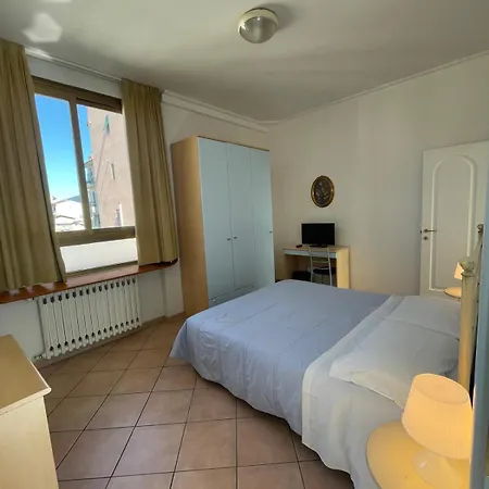 Girasole House Pensionat