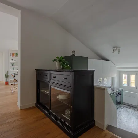 Liberta Bright And Stylish Apartment *