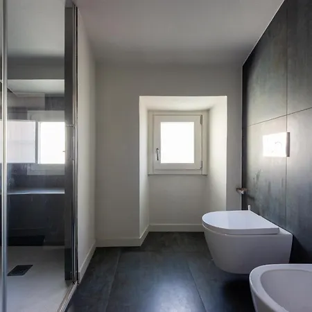 Liberta Bright And Stylish * Florenz