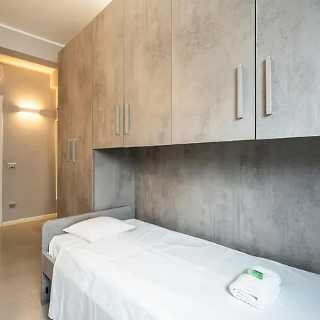 Apartamento New - 2 Min Metro Batoni - Luxury Con Posto Auto *