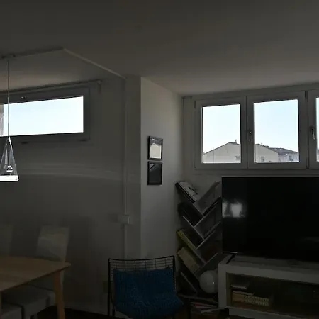 Apartamento Small Penthouse With A Terrace *