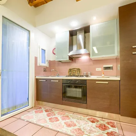 Borghetto 53 Apartment Florence